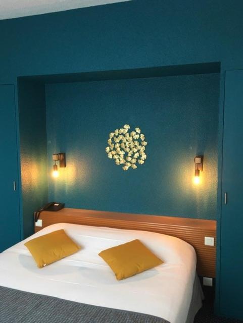 Hotel Le Progres Angers Exterior photo